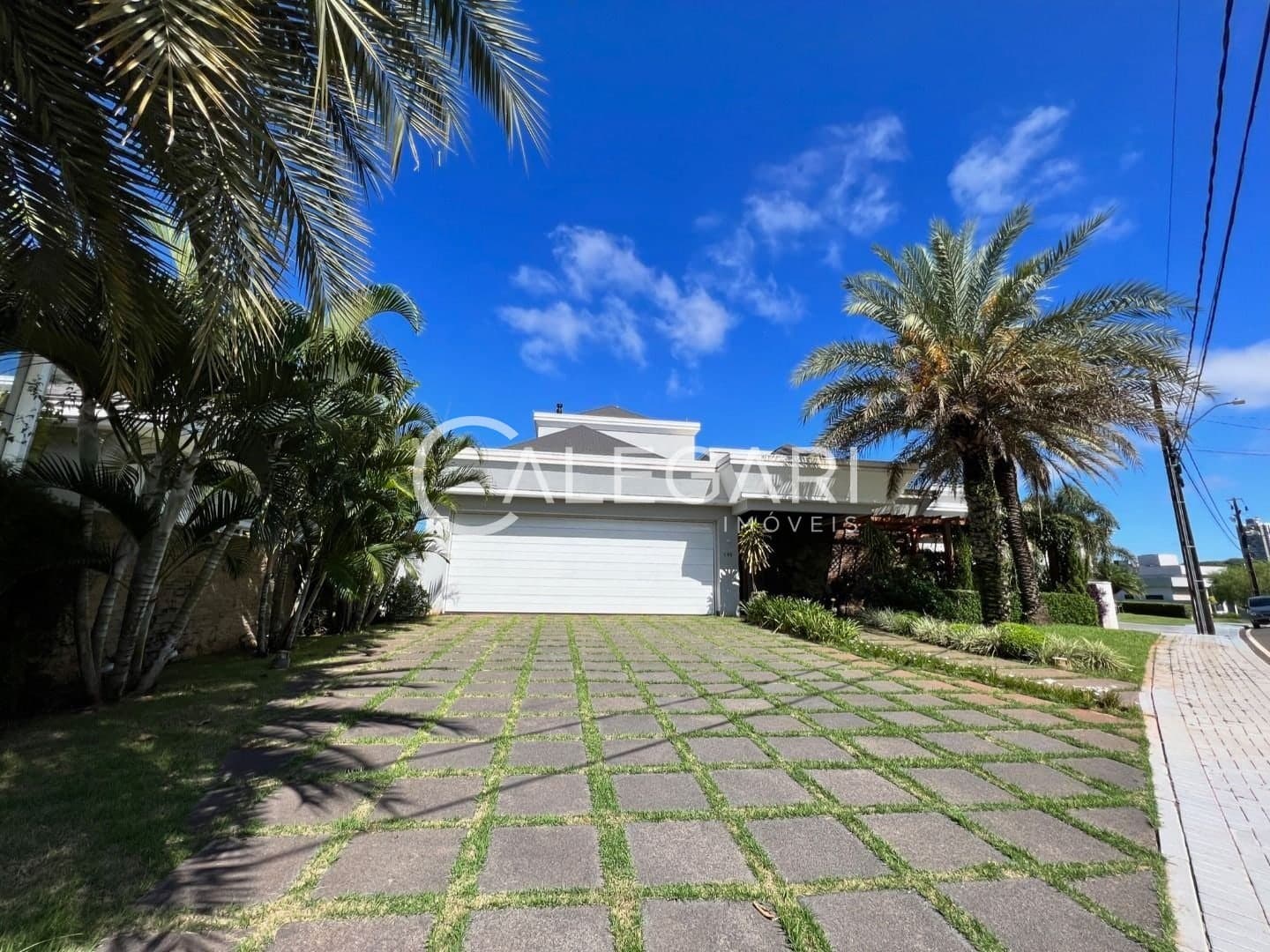 Casa Alto padrão à venda no Condomínio Country Iguaçu – PR — foto 3