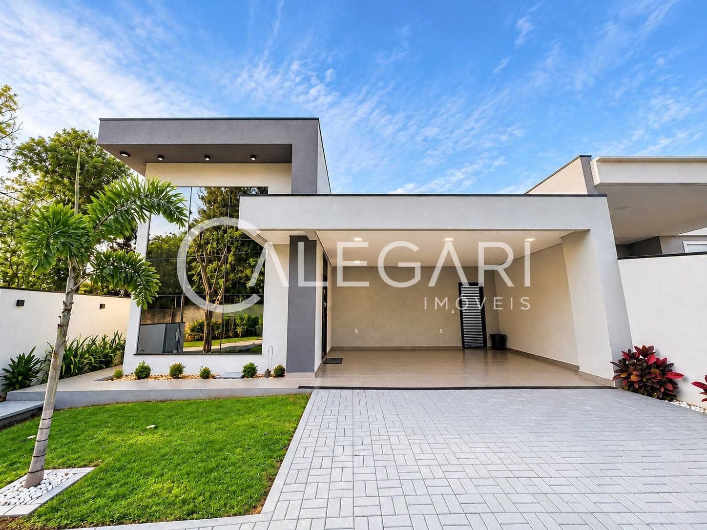 Casa Térrea Mobiliada à venda no Condominio Residencial Araras – Foz do Iguaçu/PR