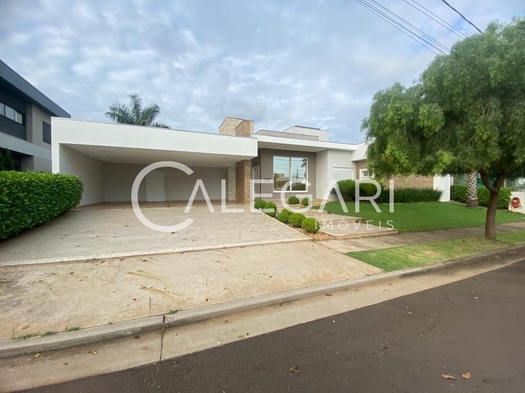 Casa térrea Mobiliada de Alto Padrão á venda no Condomínio Terras Alpha I Foz do Iguaçu – PR
