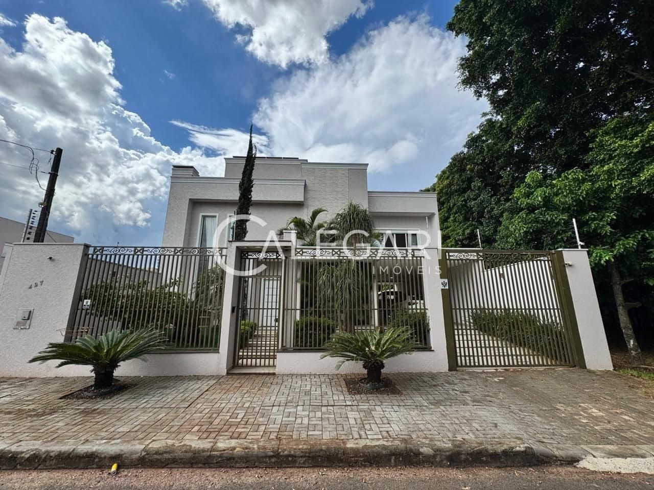 Sobrado mobiliado à venda no Jardim Lancaster – Foz do Iguaçu/PR.