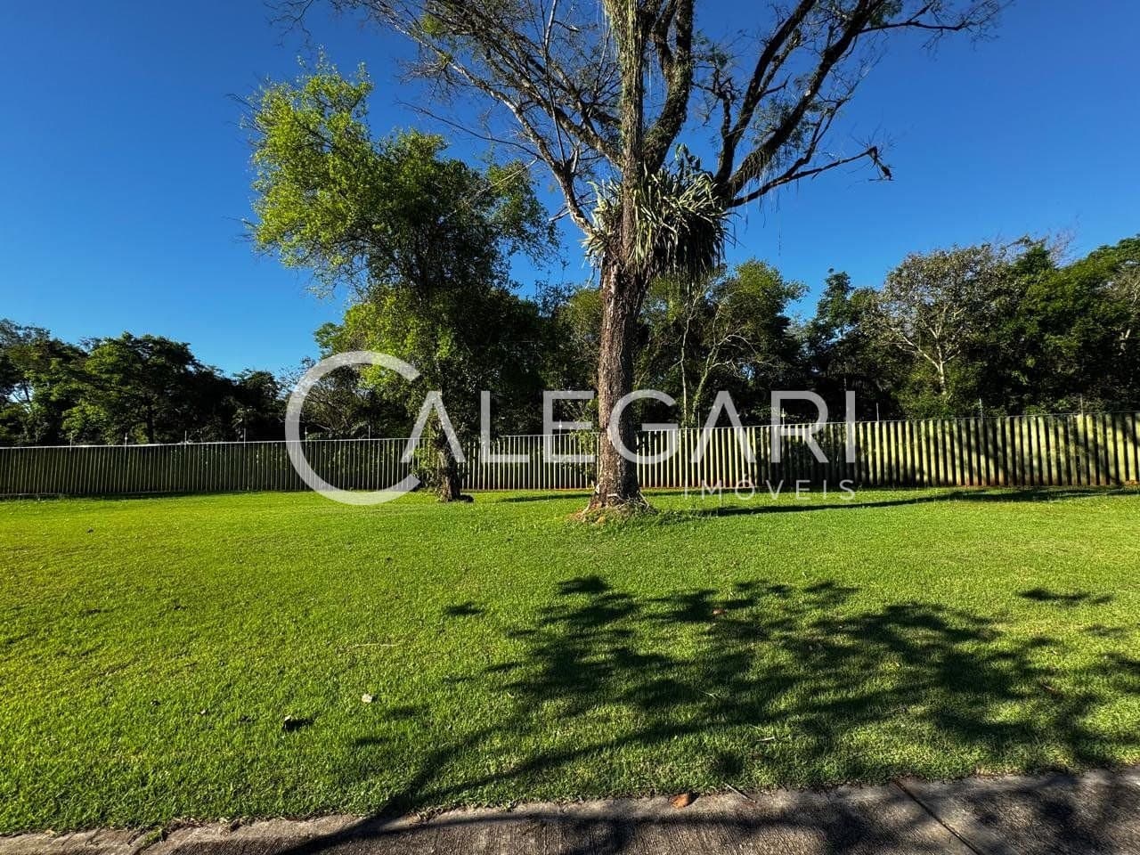 Terreno 731 m² à venda, por R$ 1.500.000,00 – Royal Boulevard Fase II – Foz do Iguaçu/PR — foto 3