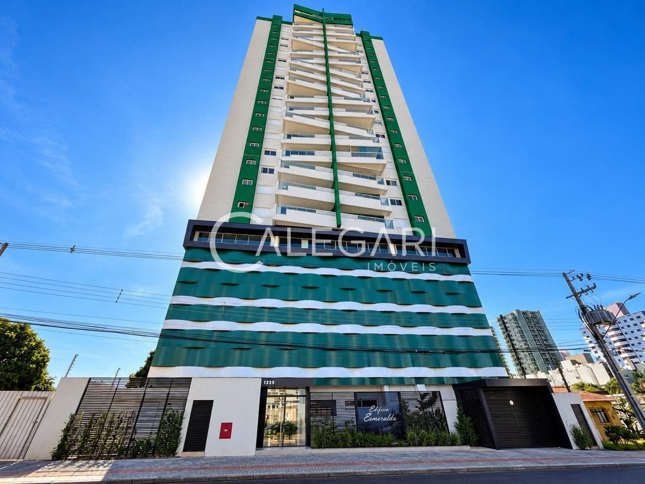 Apartamento semimobiliado à venda no Edificio Esmeralda – Foz do Iguaçu/PR